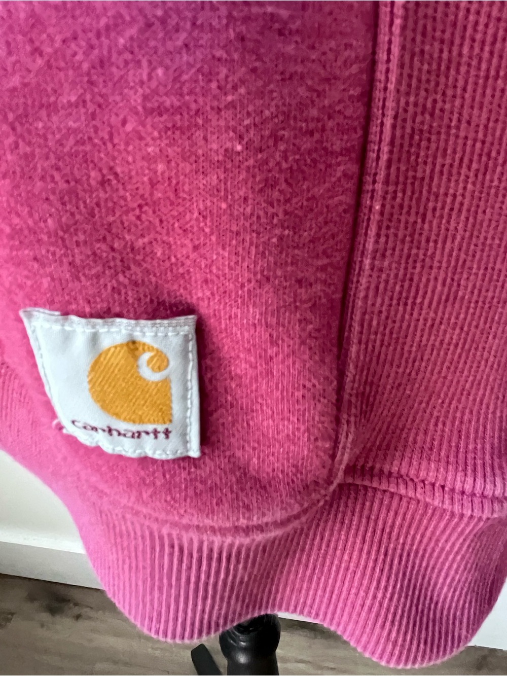Women's Carhartt Logo Sweatshirt - Picture 6 of 6